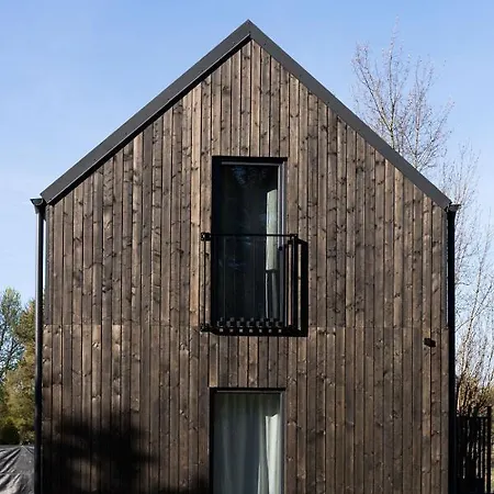 펜션 Czarny Bocian Białogóra