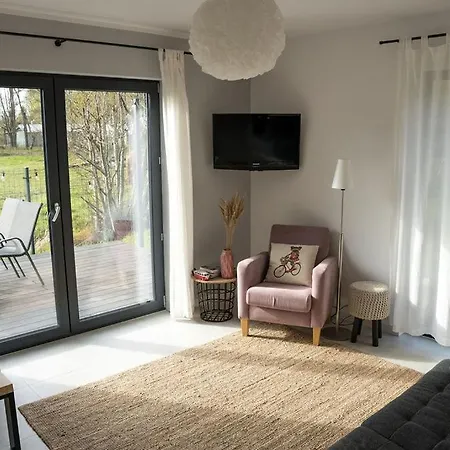 Czarny Bocian * Białogóra