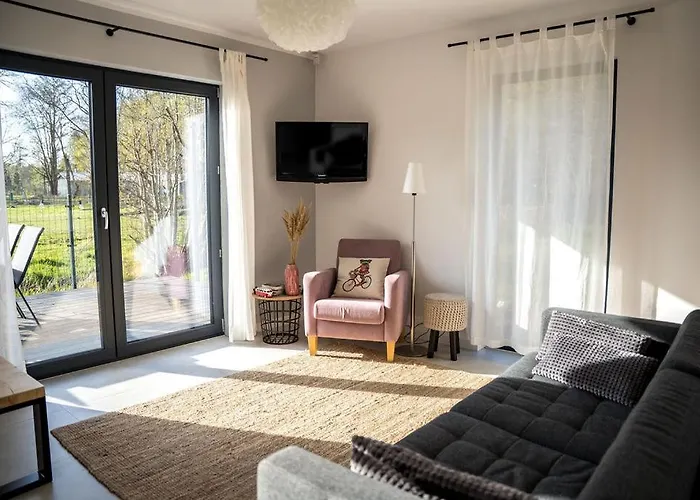 Czarny Bocian Nyaraló