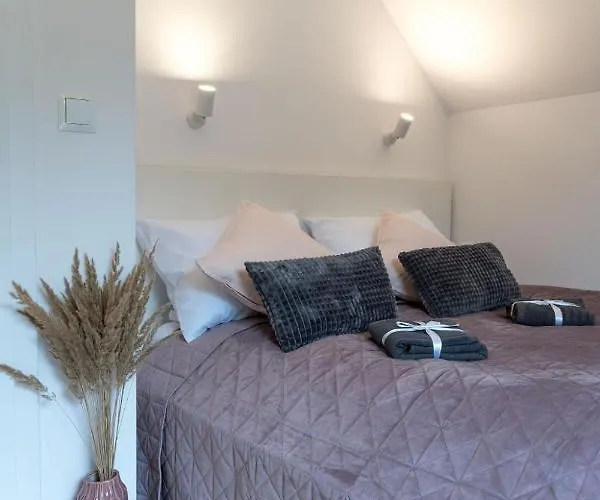 Czarny Bocian Semesterbostad *