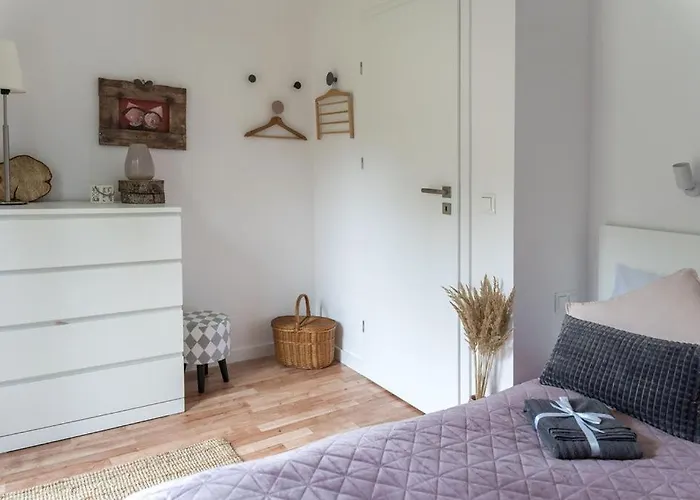 Nyaraló Czarny Bocian Białogóra